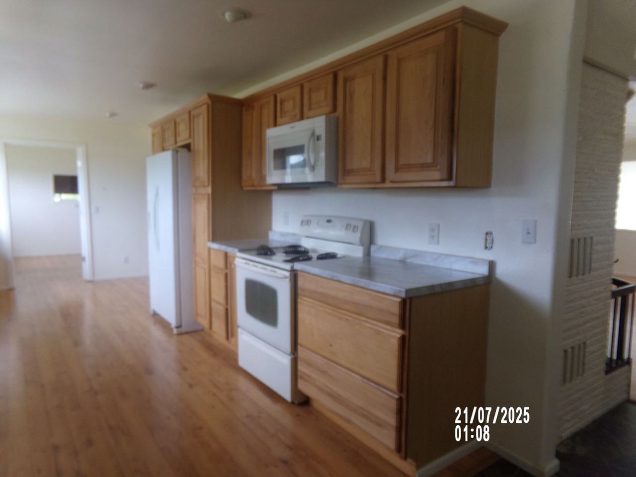 2520 Ocean Ave - Photo 3 of 24