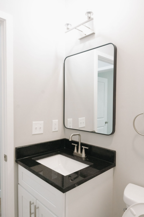 1722 Ingram Street - Photo 6 of 22