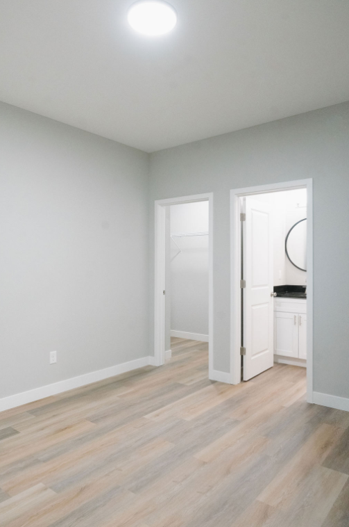 1722 Ingram Street - Photo 7 of 22