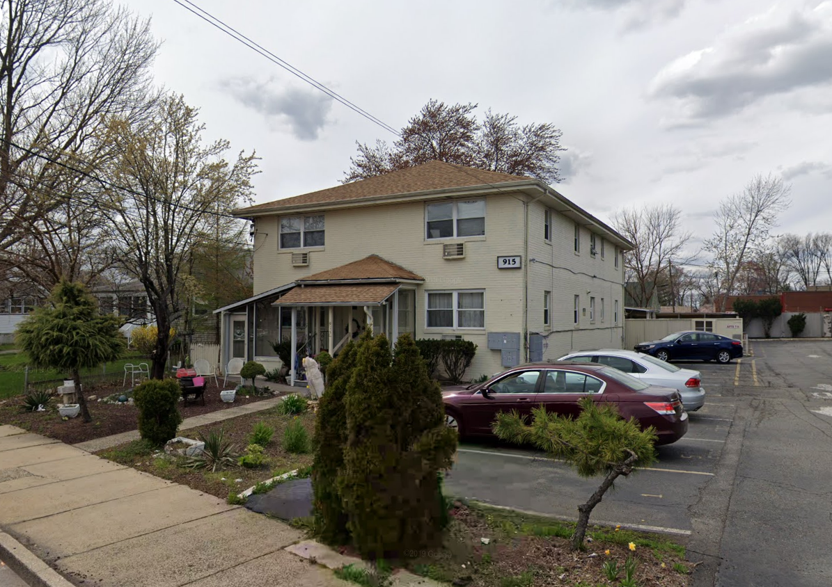 915 King Georges Post Road - Photo 2 of 2