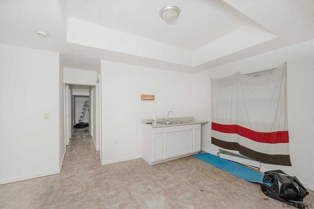 983A 2nd St - Photo 7 of 11