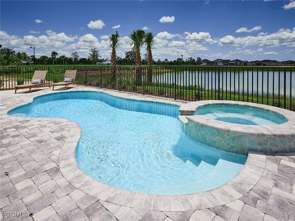 16209 Palmetto St - Photo 3 of 11