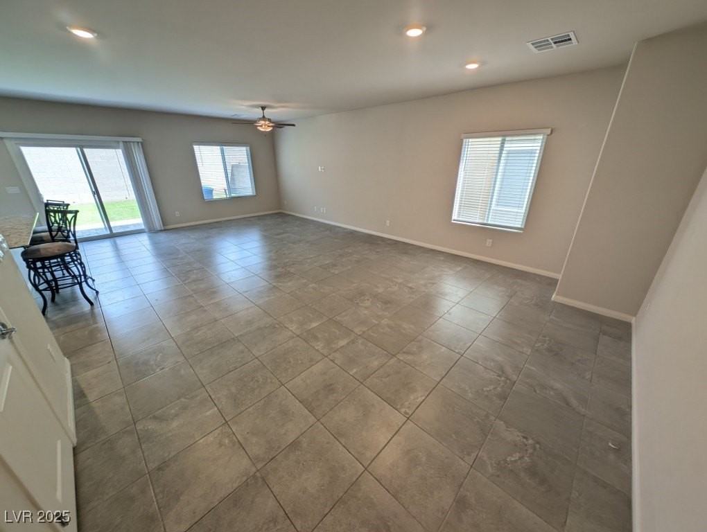 3752 Andorian Ave - Photo 4 of 34