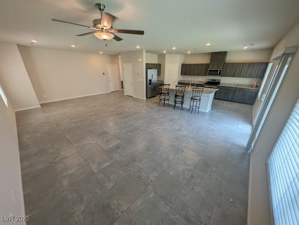 3752 Andorian Ave - Photo 5 of 34