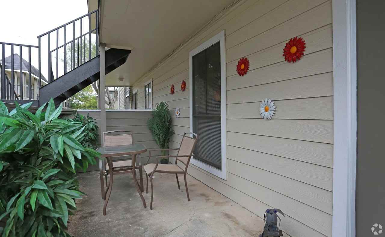 6910 Old North Belt Dr - Photo 4 of 6