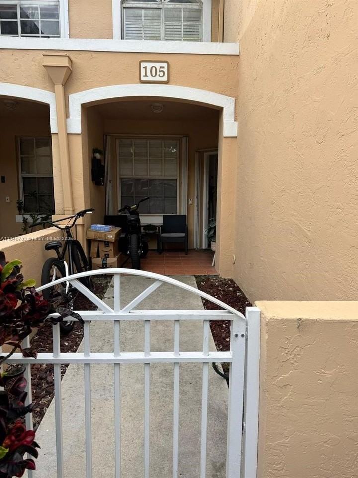 14621 Balgowan Rd #105-3 - Photo 2 of 21