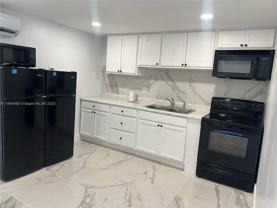 360 Ne 174th St #1 - Photo 1 of 1