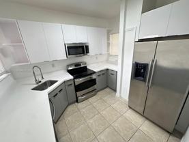 941 Sw 6th Pl - Photo 1 of 1