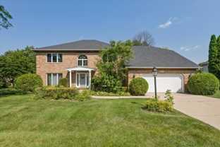 1055 Knollwood Ln - Photo 1 of 1
