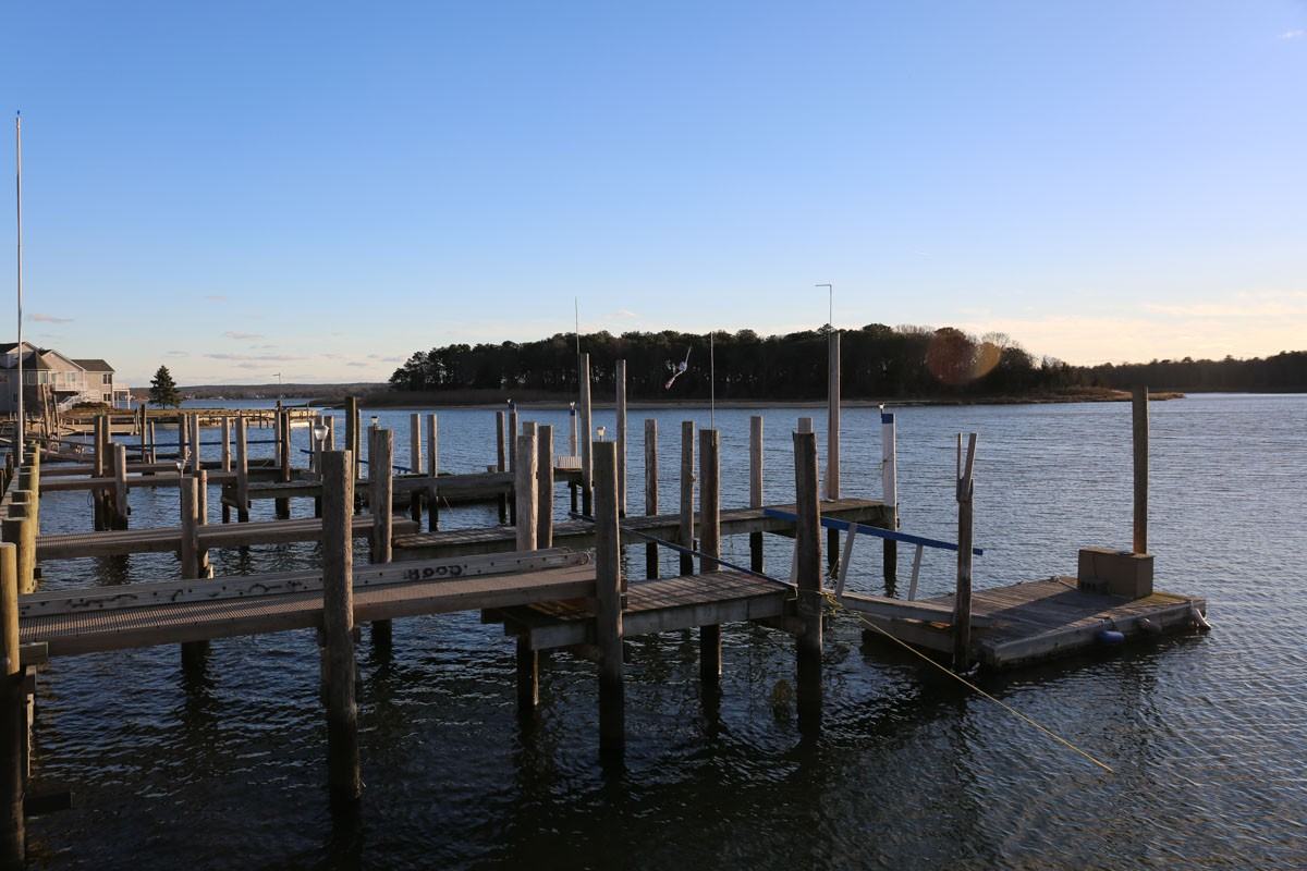 59 Beach Rd - Photo 2 of 10