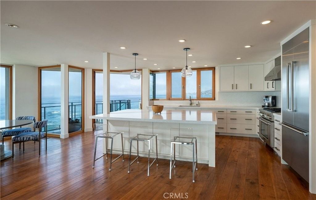 1901 Ocean Way - Photo 7 of 28