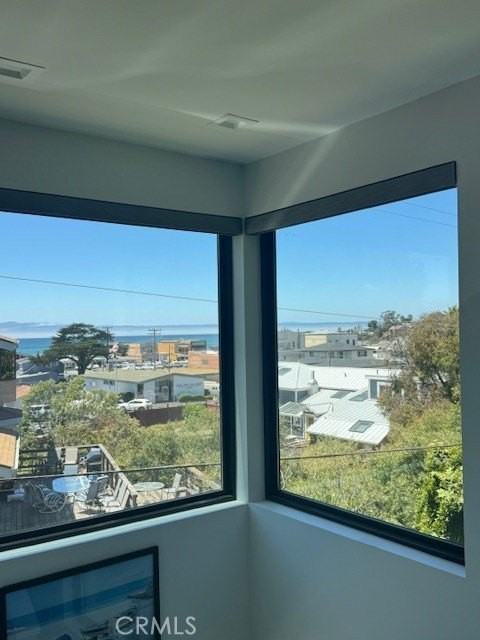 61 Birch Ave - Photo 4 of 21