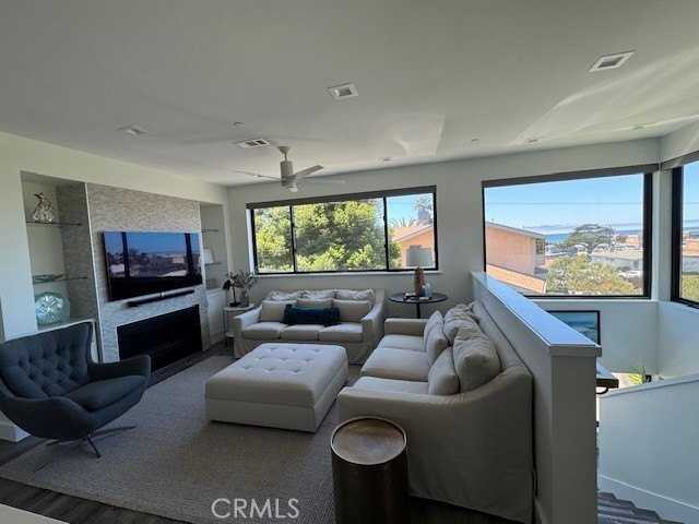 61 Birch Ave - Photo 5 of 21