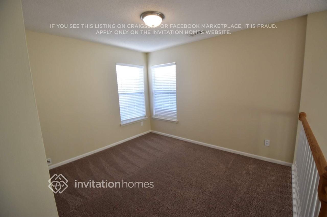 4809 Brownes Ferry Rd - Photo 4 of 9
