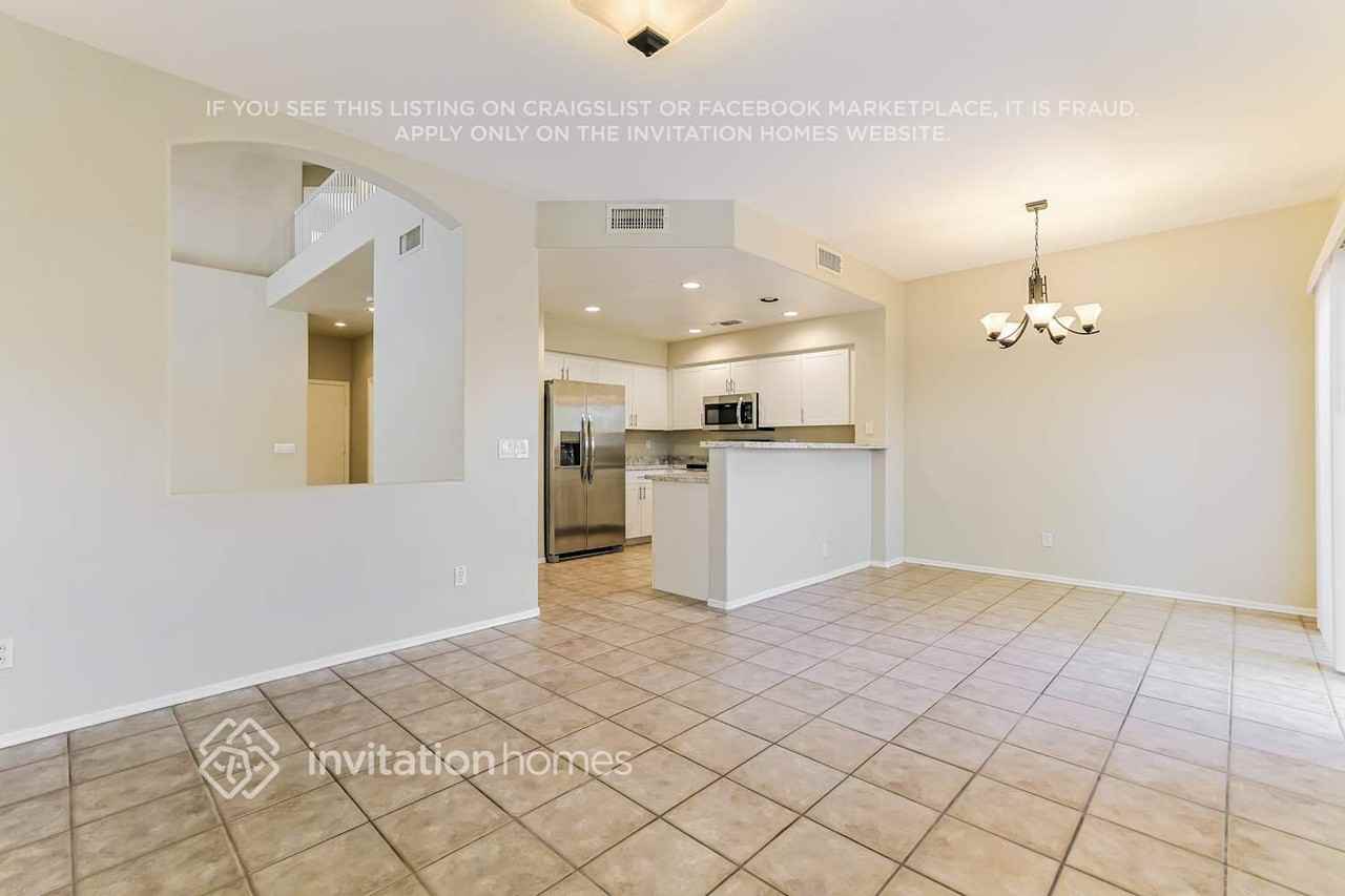 7232 E Kramer St - Photo 5 of 18