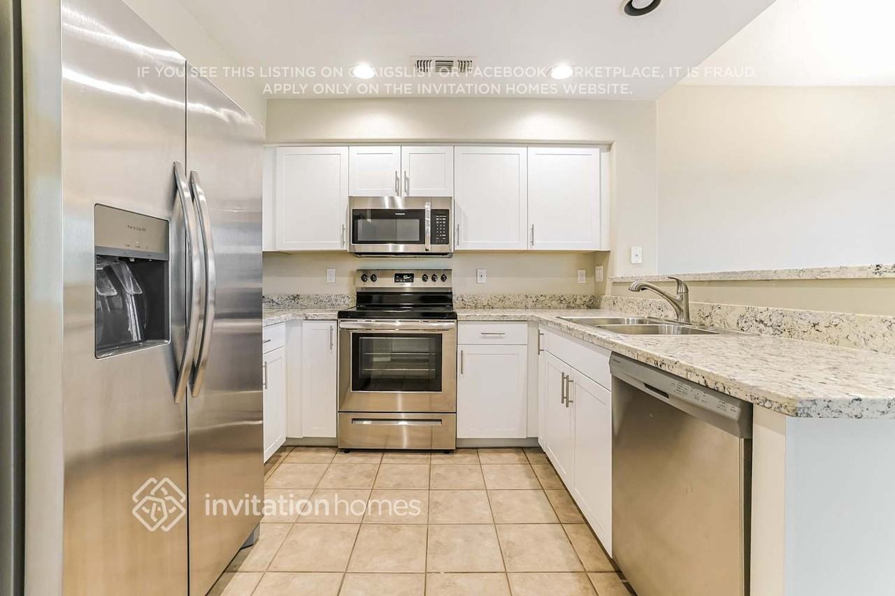 7232 E Kramer St - Photo 6 of 18