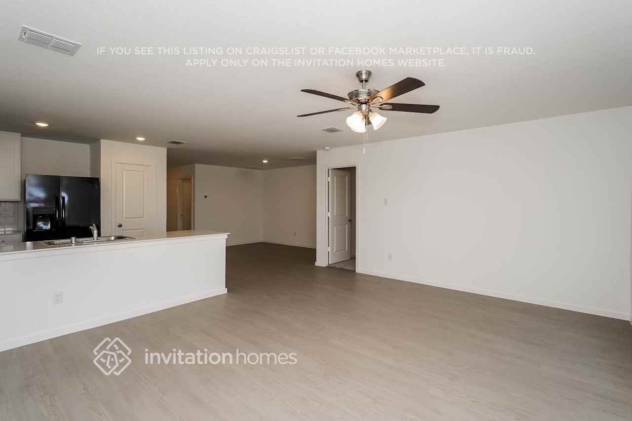 5113 Volunteer Dr - Photo 3 of 17