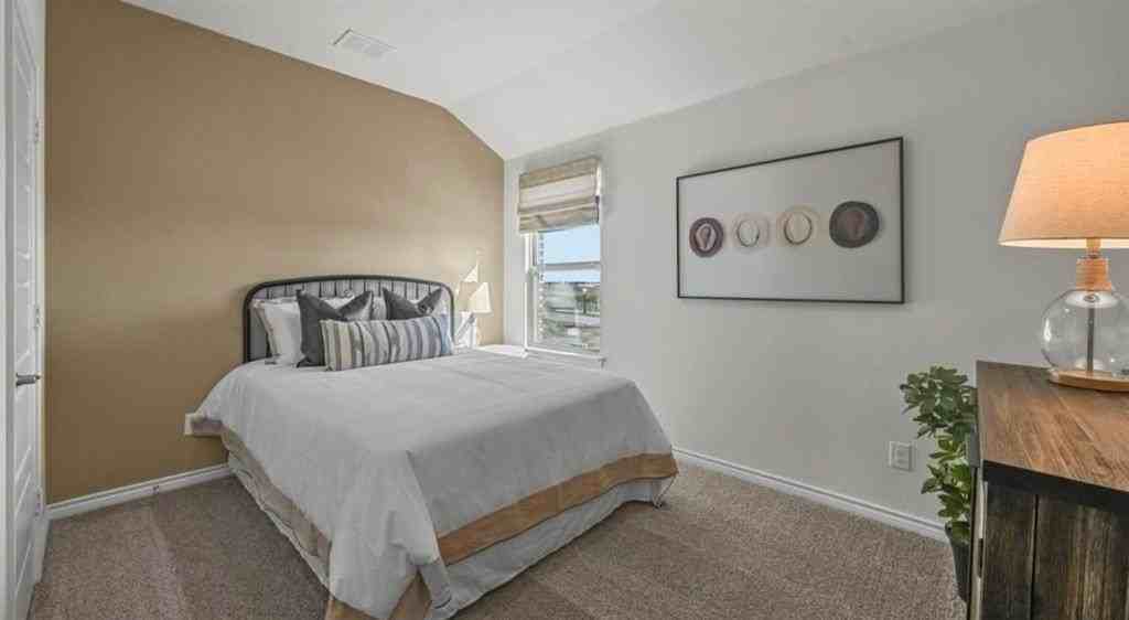 3036 Stillcreek Ln - Photo 6 of 8