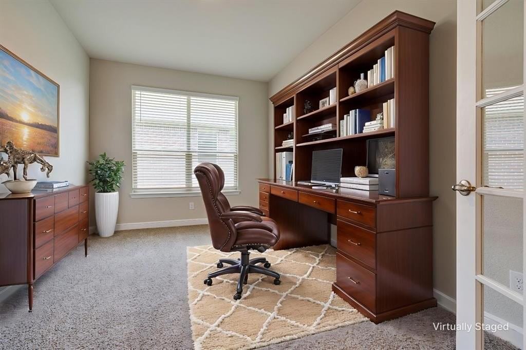 1145 Croxley Way - Photo 5 of 40