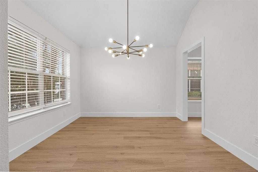 5809 Hidden Pine Ln - Photo 6 of 39