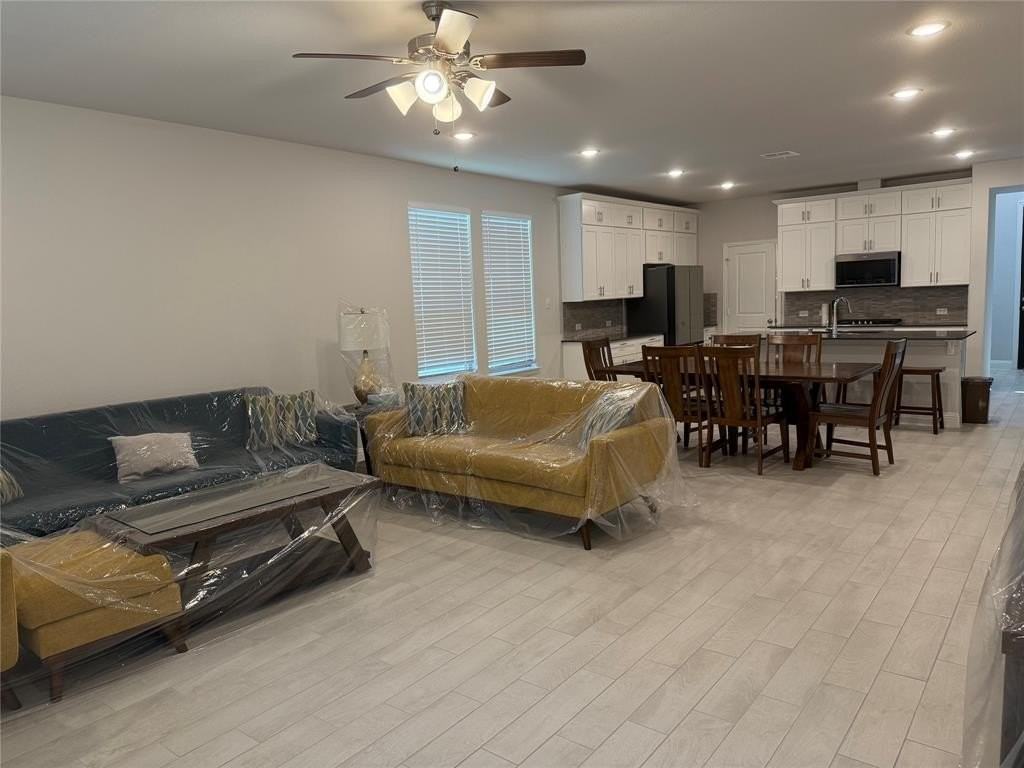 3512 Lillian Ct - Photo 5 of 24