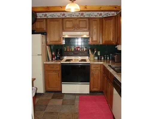 146 Oakland St - Photo 3 of 24