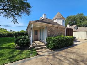 3155 Royal Ln - Photo 1 of 1