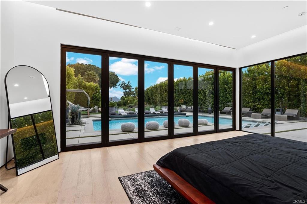 7139 Macapa Dr - Photo 2 of 8