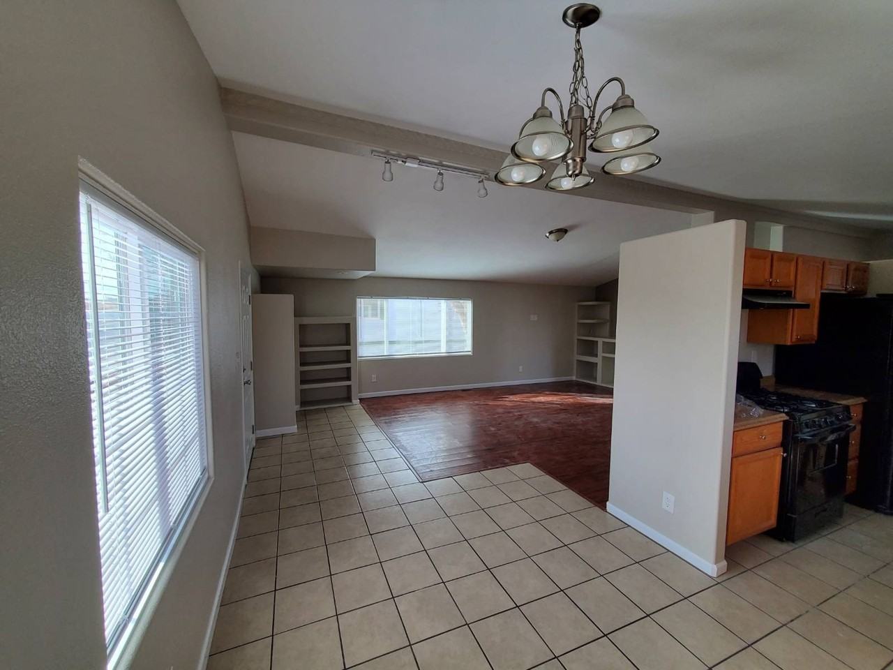 2205 W 90th Ave - Photo 4 of 22