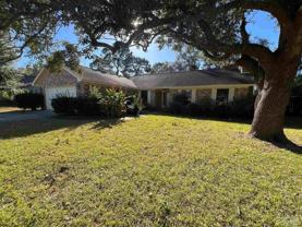 3131 Oxford Cir - Photo 1 of 1