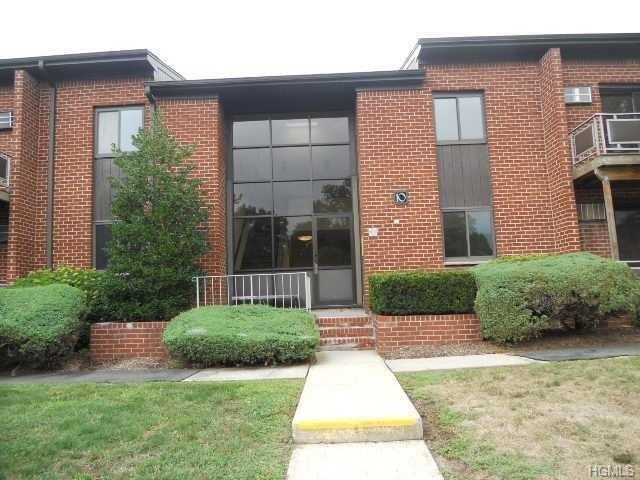 10 Charles Ln - Photo 2 of 13