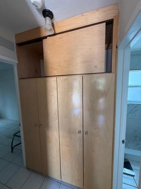 1710 Ne 8th St #3 - Photo 6 of 8