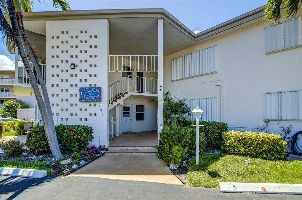 999 N Riverside Dr #11 - Photo 2 of 13