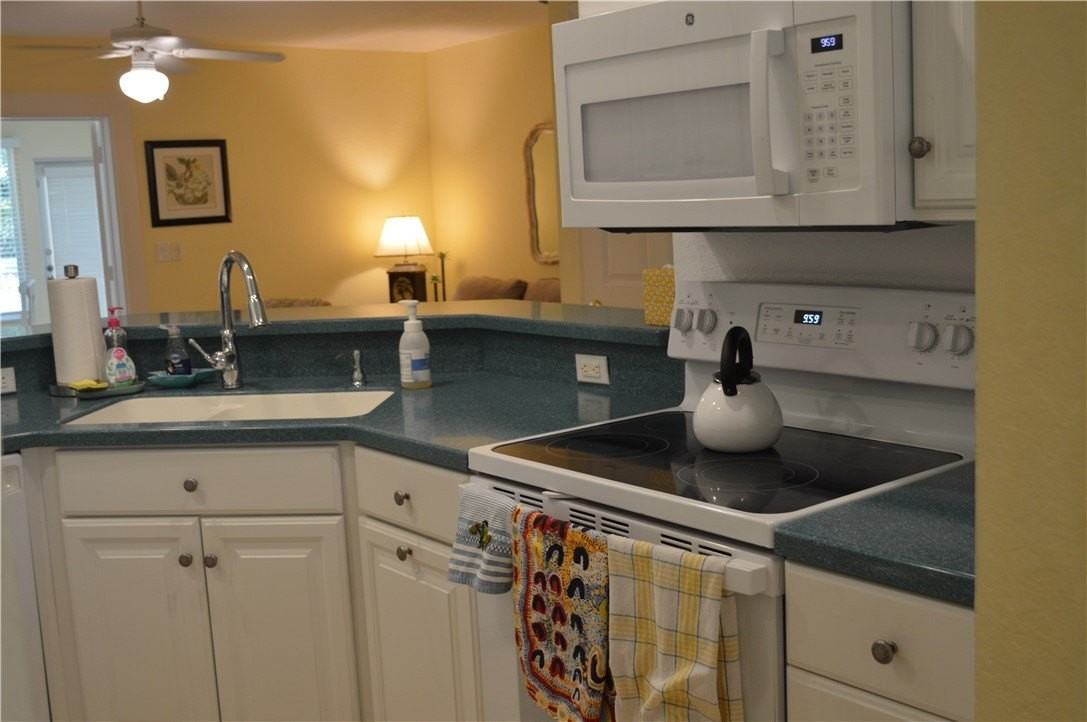 1304 Coral Park Ln Unit 102 #102 - Photo 5 of 36