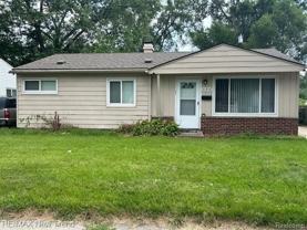 21910 Dante St - Photo 1 of 1