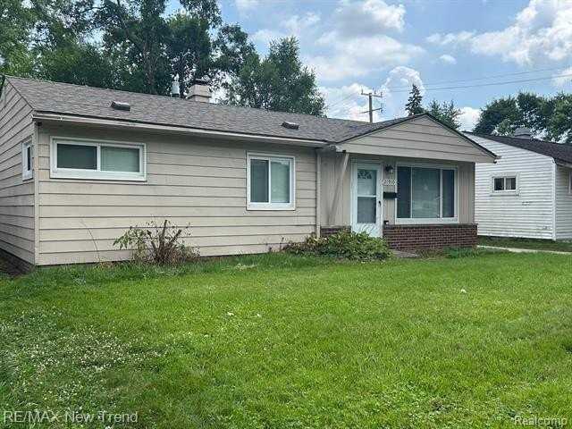 21910 Dante St - Photo 3 of 38