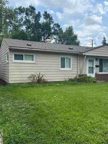 21910 Dante St - Photo 4 of 38