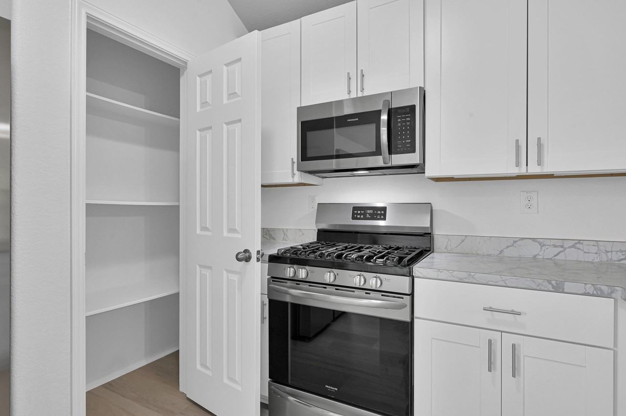 21011 Twining Rose Ln - Photo 6 of 22