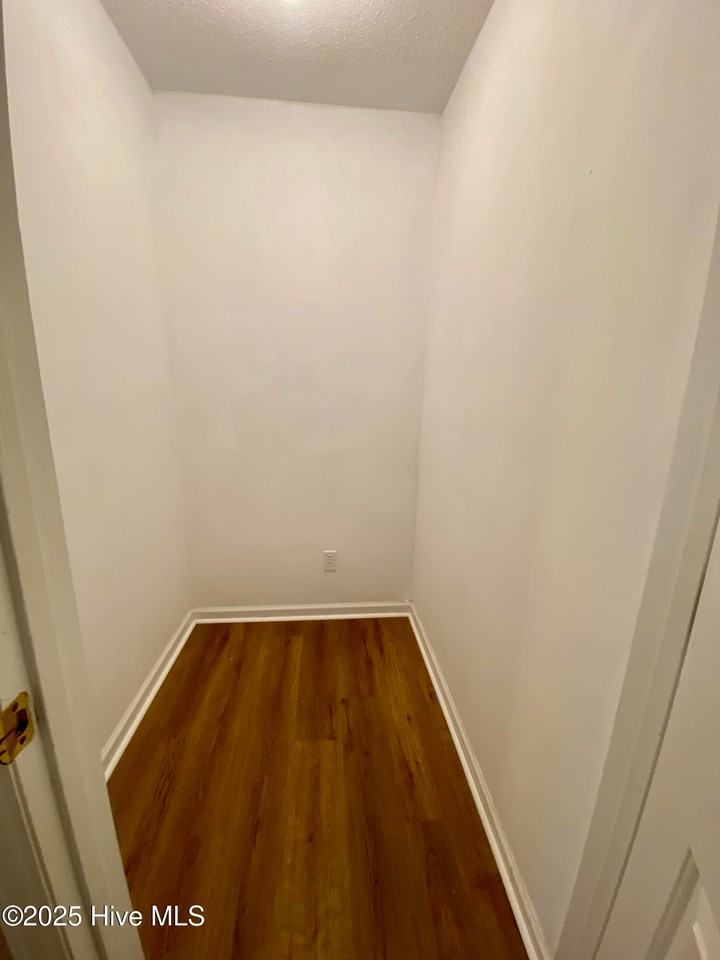 2932 Mulberry Ln - Photo 6 of 15