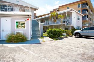 4105 N Ocean Dr #1A - Photo 1 of 1