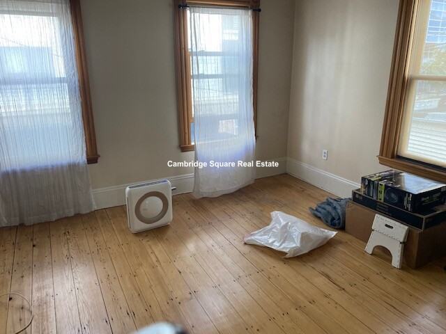 46 Hunting St 2 - Photo 2 of 10