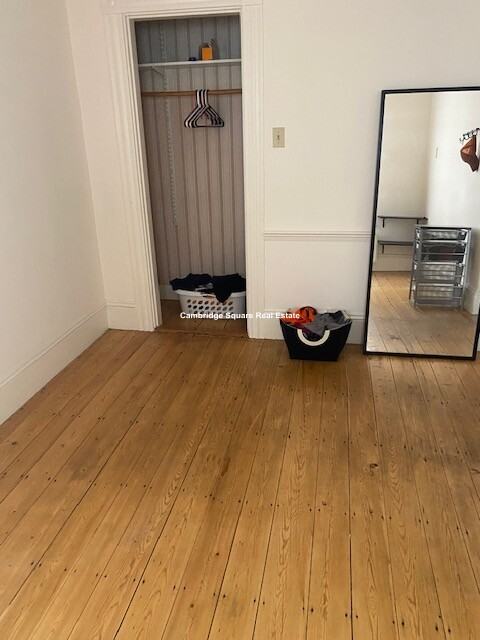 46 Hunting St 2 - Photo 3 of 10