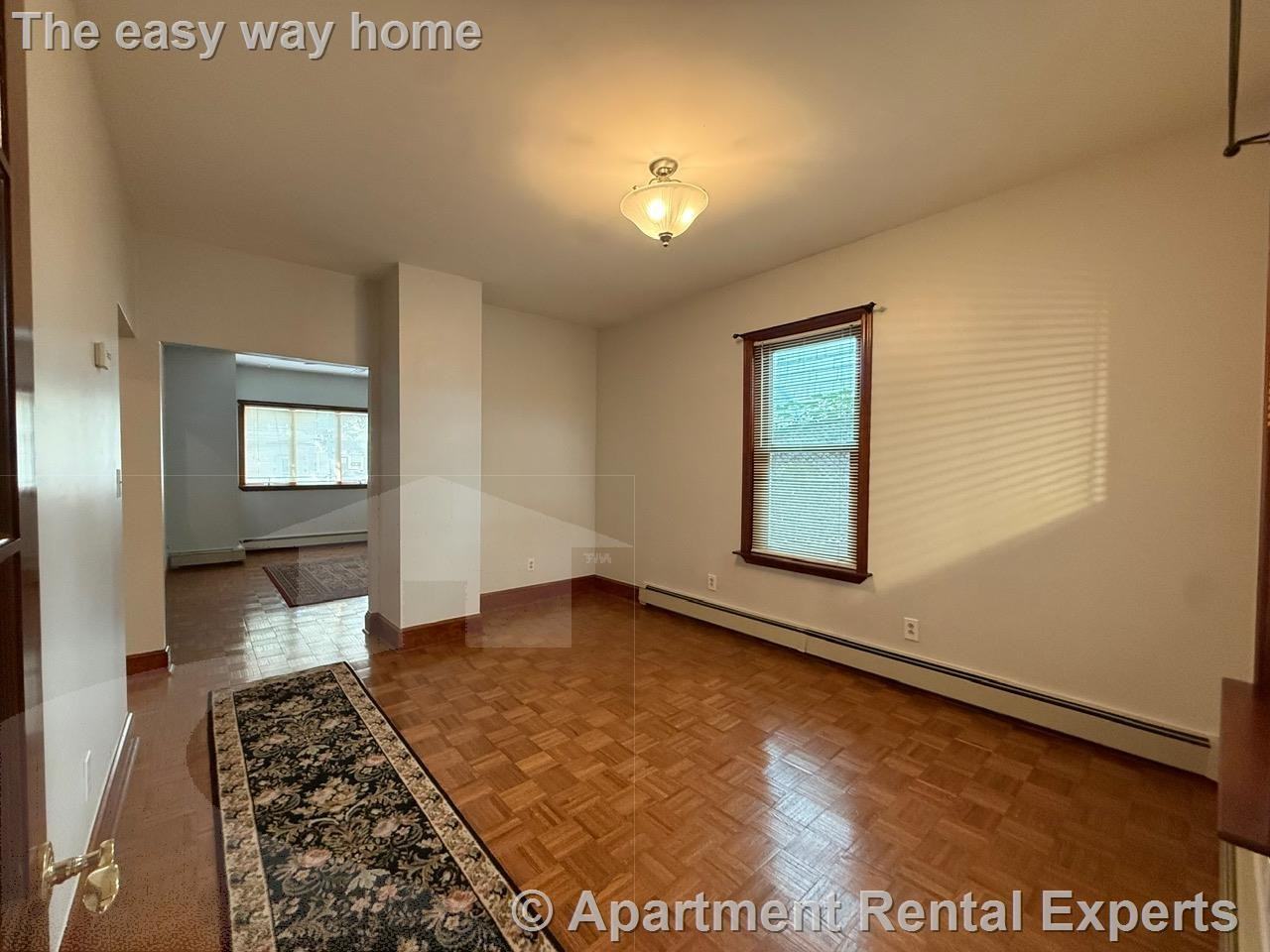 25 Putnam St - Photo 7 of 23