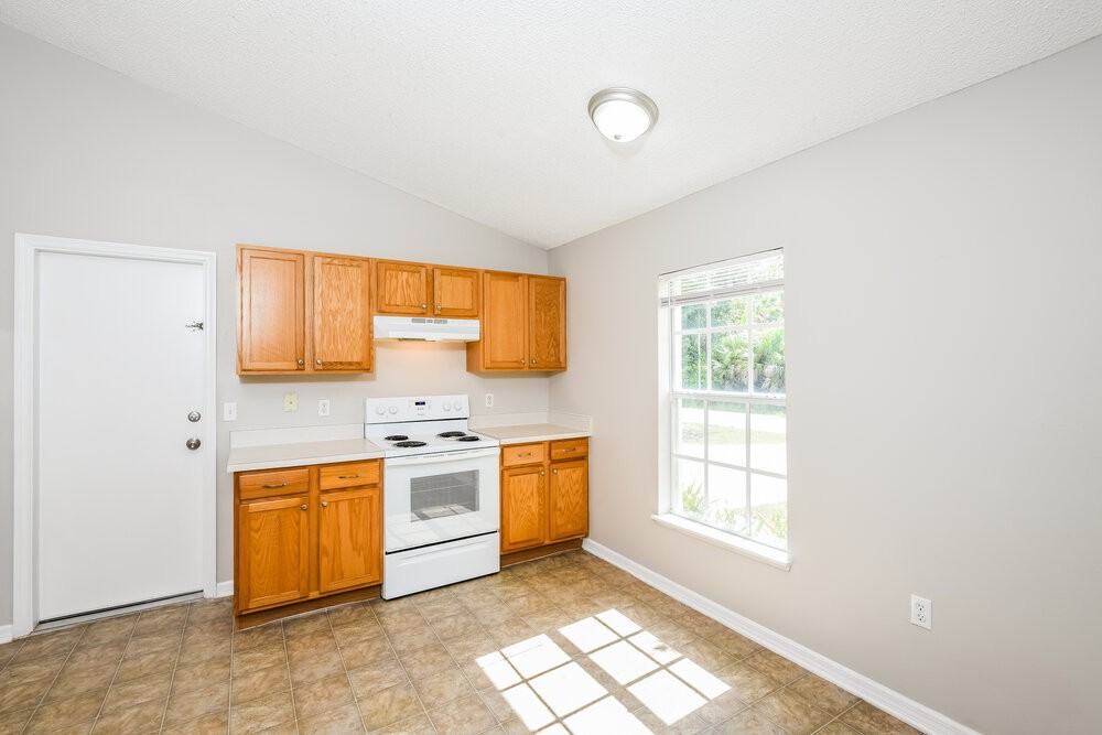 1037 Galvin Ave Sw - Photo 6 of 16