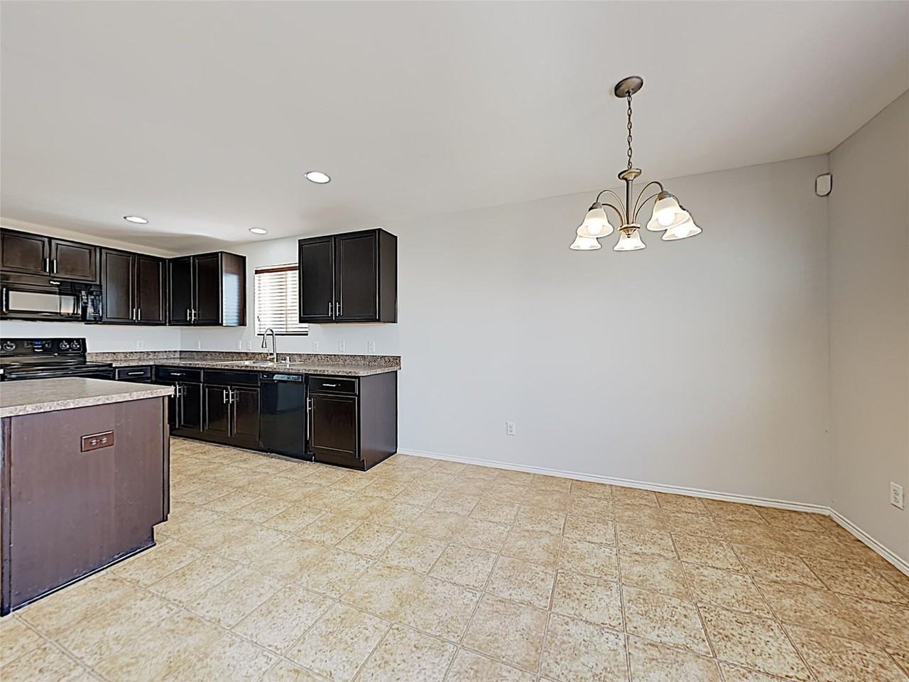 1620 Gayla Creek Dr - Photo 6 of 13