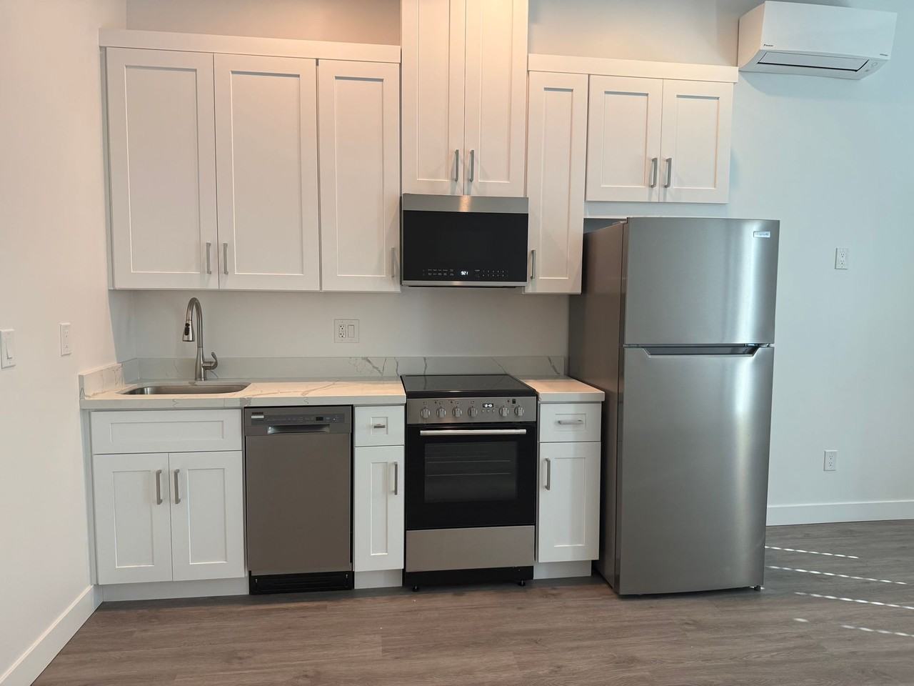 455 Lofts - Photo 2 of 32