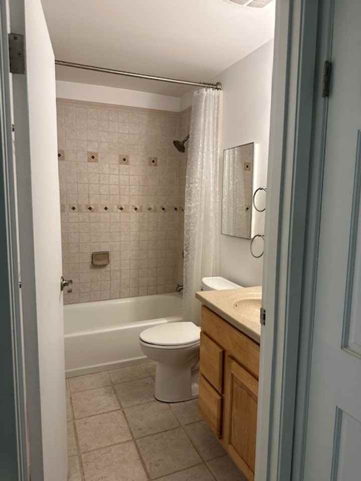 49 W Lipoa St - Photo 5 of 13