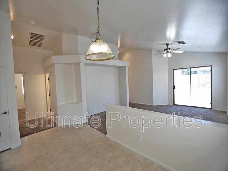 5921 S 249th Dr - Photo 5 of 17