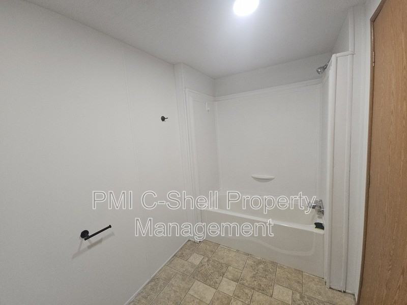 3902 Bowens Court - Photo 5 of 9