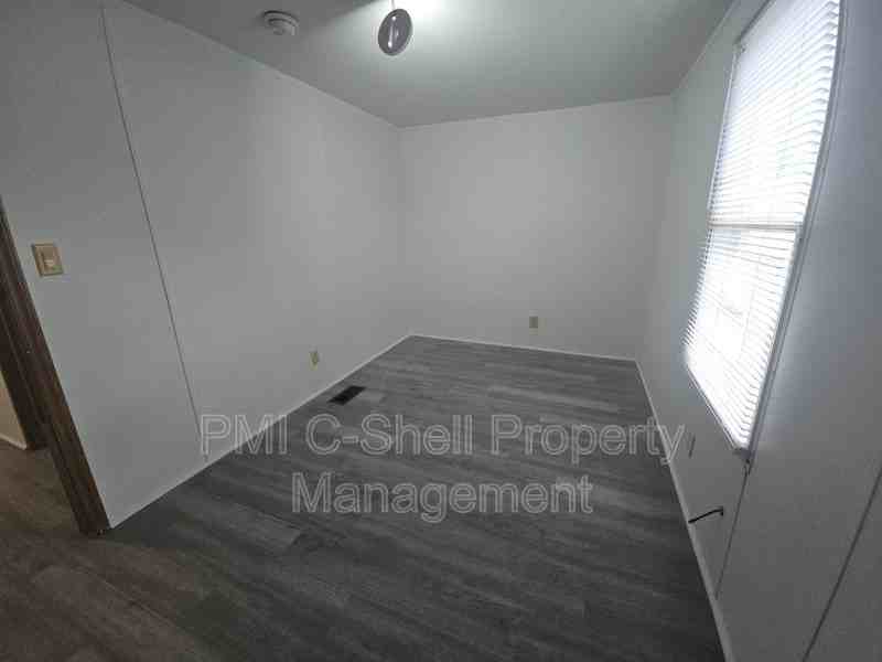 3903 Bowens Court - Photo 4 of 9